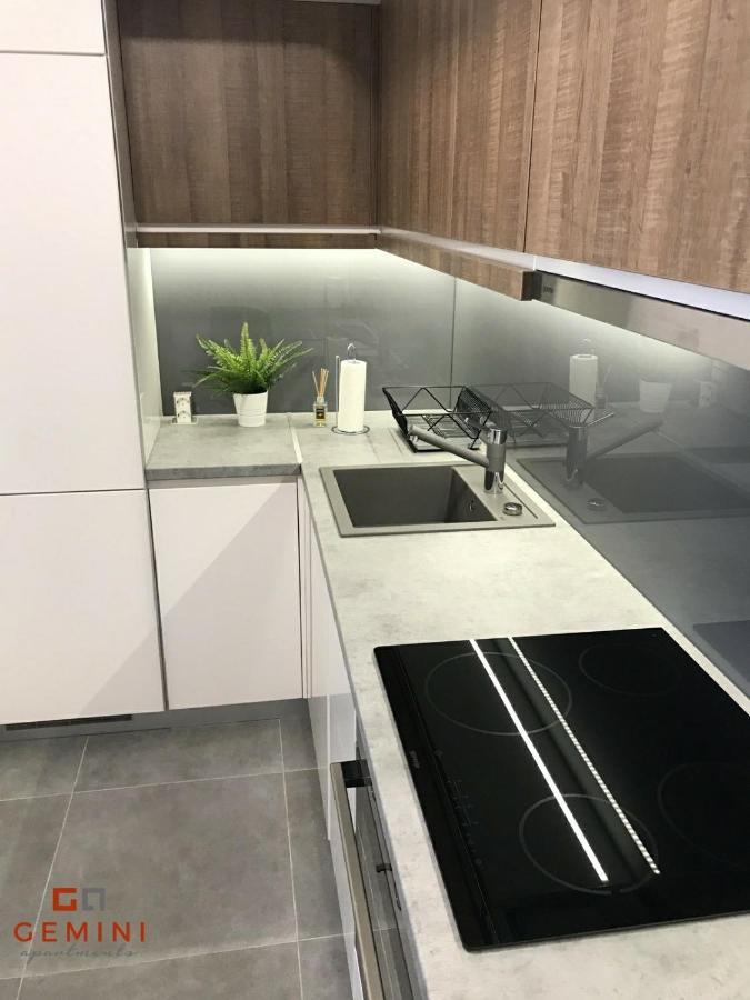 Gemini Apartment 3 - Modern Apartment With City View 노비사드 외부 사진